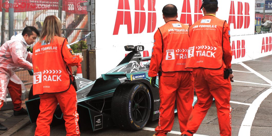 Insiden kecelakaan terjadi pada balapan Formula E Hongkong