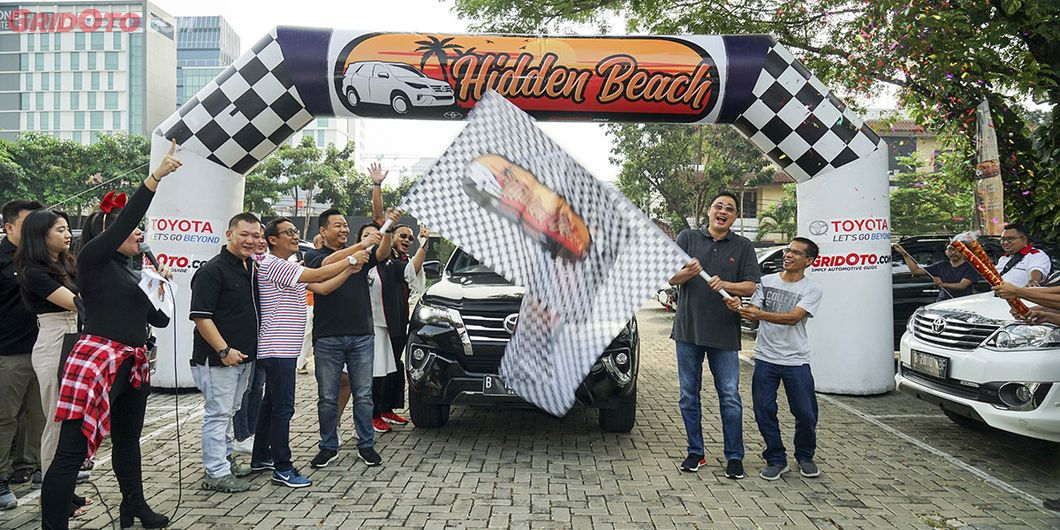 Pelepasan Tim Toyota Fortuner Hidden Beach