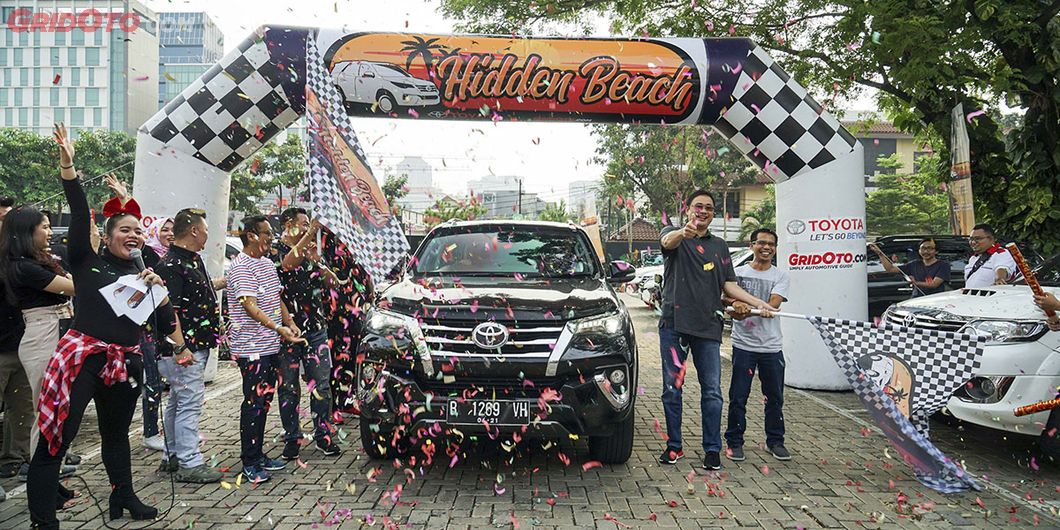 Pelepasan Tim Toyota Fortuner Hidden Beach