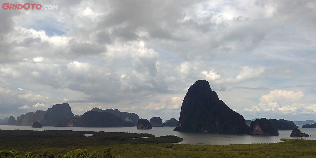 Samet Nangshe distrik Takua Thung, salah satu lokasi yang wajib dikunjungi di Phuket Thailand