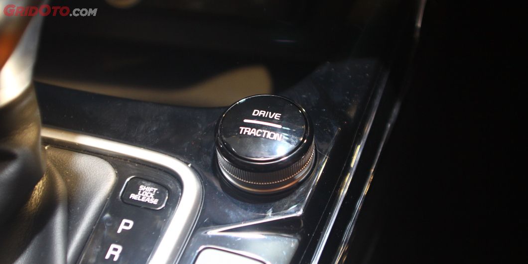 Kombinasi Mode Berkendara dan Mode Traksi KIA Seltos