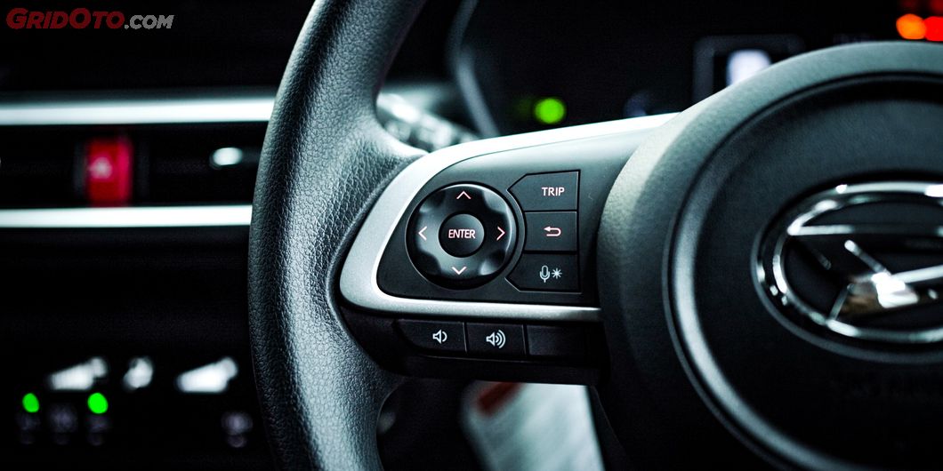 Audio switch steering Daihatsu Rocky