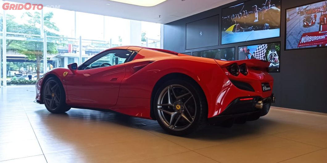 Ferrari F8 Spider