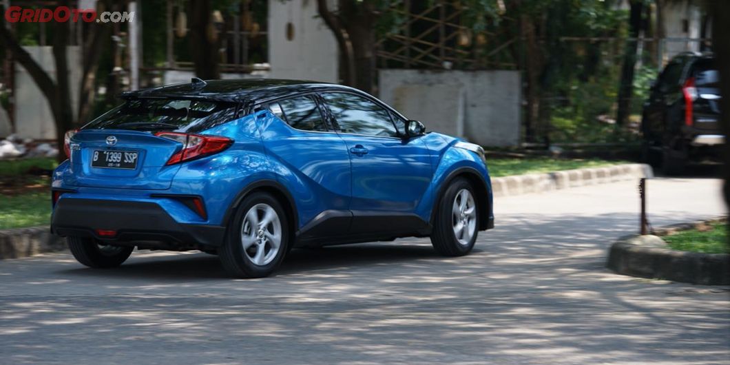 Toyota C-HR Dibekali Mesin 1.798 cc 4 Silinder VVT-i, 141 dk dan Torsi 174 Nm, Transmisi CVT.