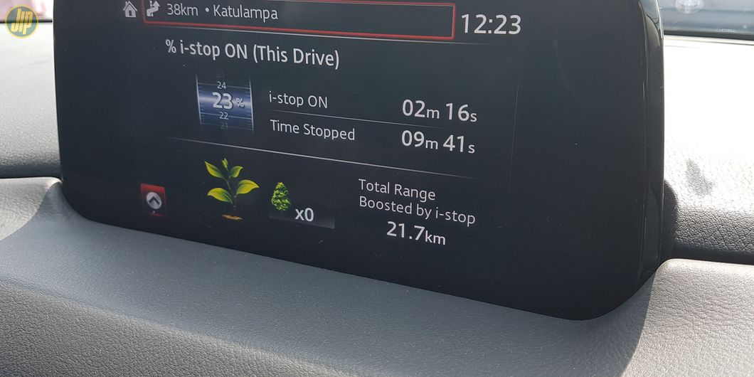 Monitor operasi i-Stop di Mazda CX-5 Elite