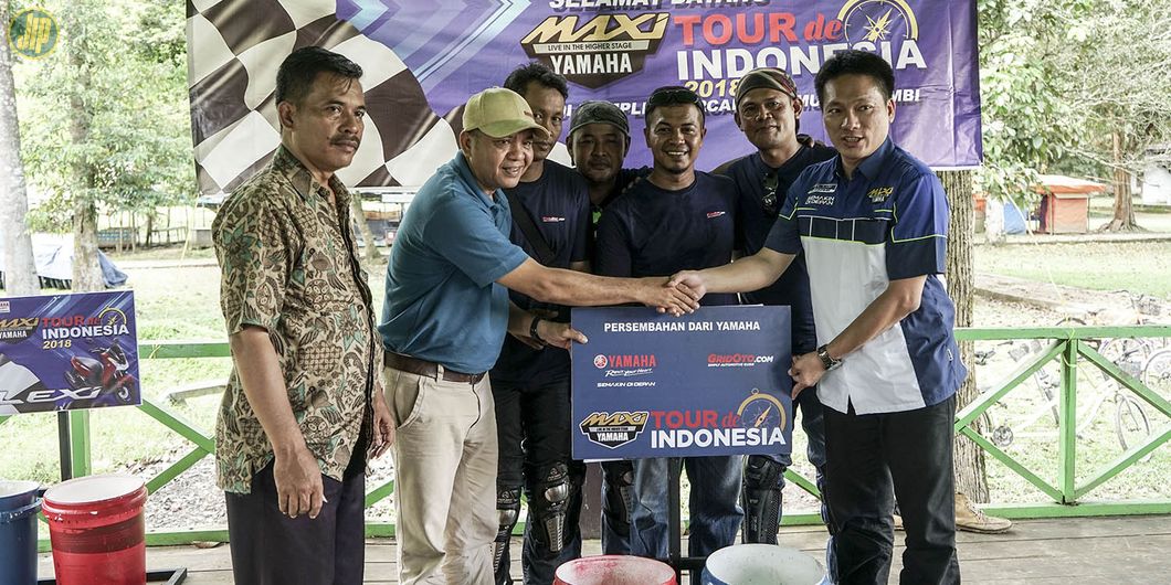 Perjalanan MAXI YAMAHA Tour de Indonesia etape west 2 Medan - Palembang, Photo : Rianto Prasetyo