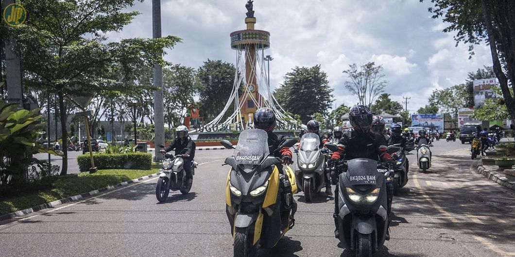 Perjalanan MAXI YAMAHA Tour de Indonesia etape west 2 Medan - Palembang, Photo : Rianto Prasetyo