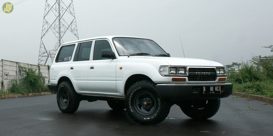 Toyota Land Cruiser J80