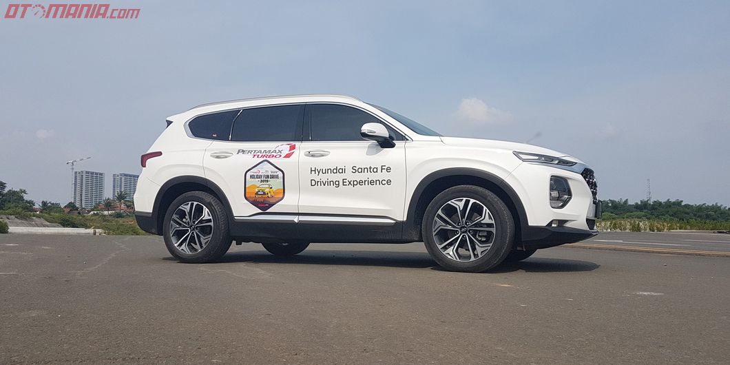 Hyundai Santa Fe XG 2.4 A/T di Holiday Fun Drive 2019