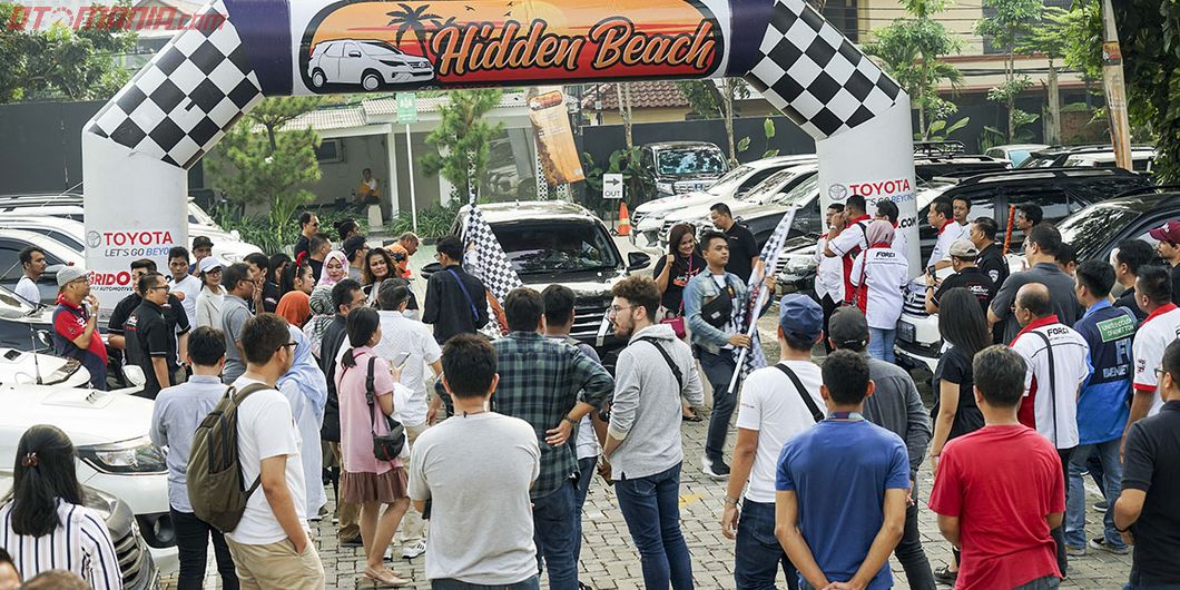 Pelepasan Tim Toyota Fortuner Hidden Beach