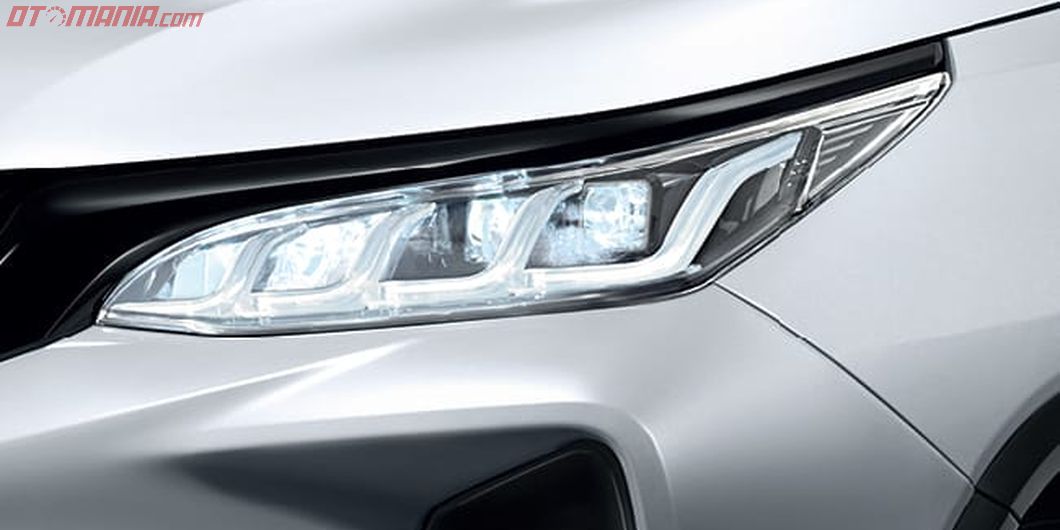 Lampu utama baru menggunakan 2 buah lampu projector LED