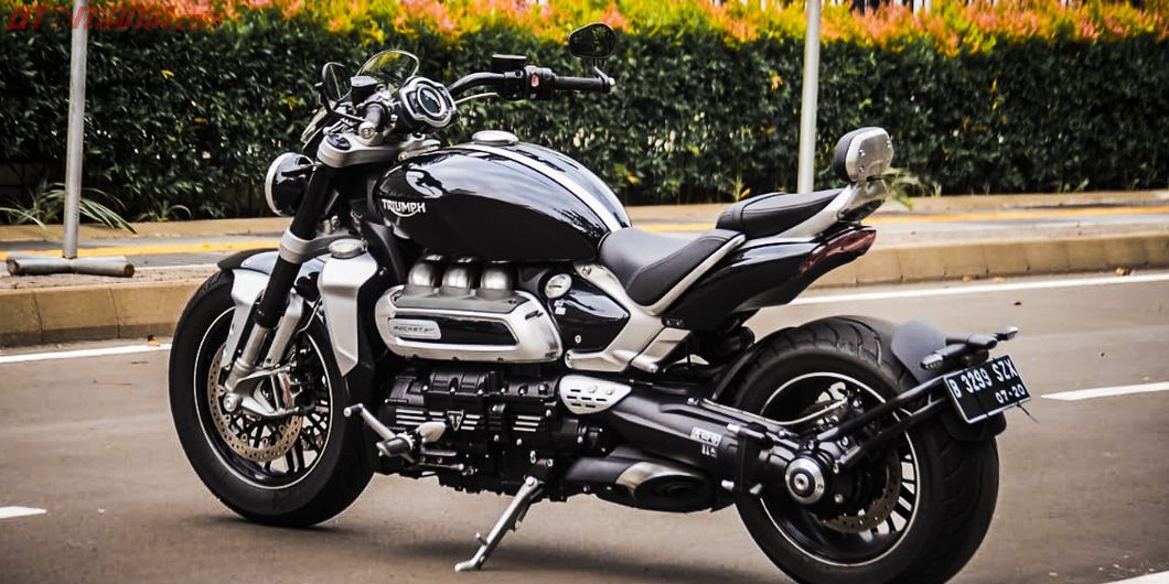 Triumph Rocket 3