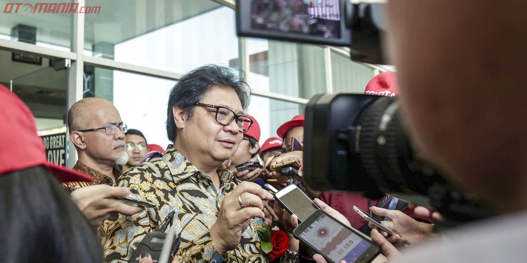 Menteri Perindustrian Airlangga Hartarto, Ekspor Sejuta Unit Toyota Indonesia - Photo: RR Inne Aveli