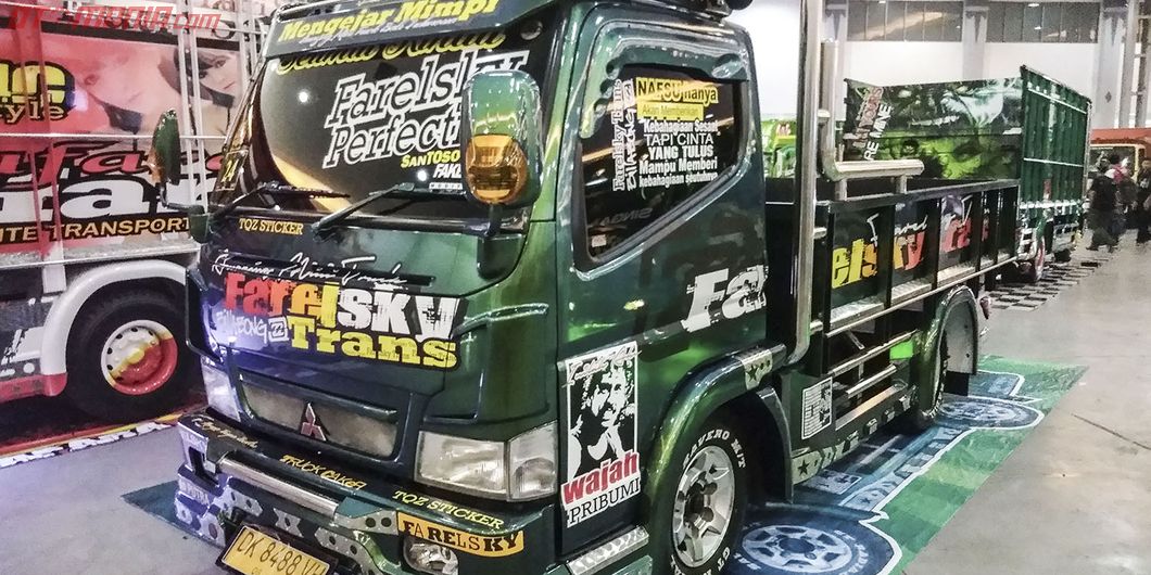 Farelsky Trans, salah satu kontestan modifikasi truk Fuso di JFT 2018 - Hikmawan M Firdaus 