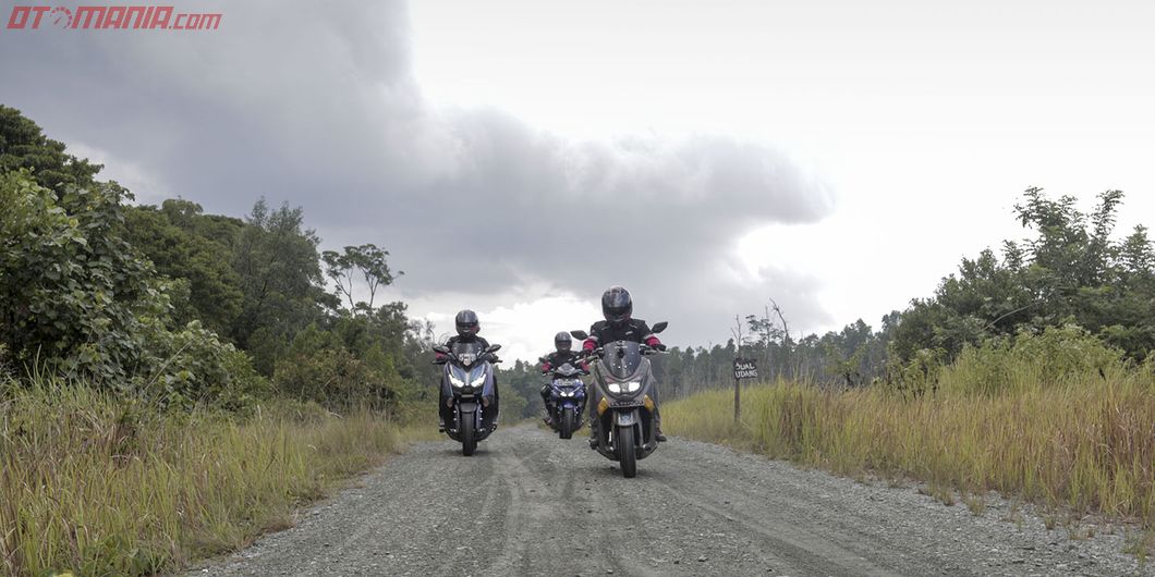 MAXI YAMAHA Tour de Indonesia etape timur 1 Balikpapan – Banjarmasin. Photo : M Ermiel Zulfikar