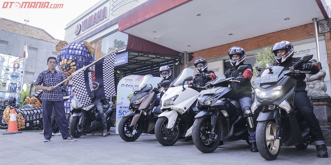 Perjalanan MAXI YAMAHA Tour de Indonesia Etape East 3 Denpasar – Lovina. Photo : RR Inne Aveline