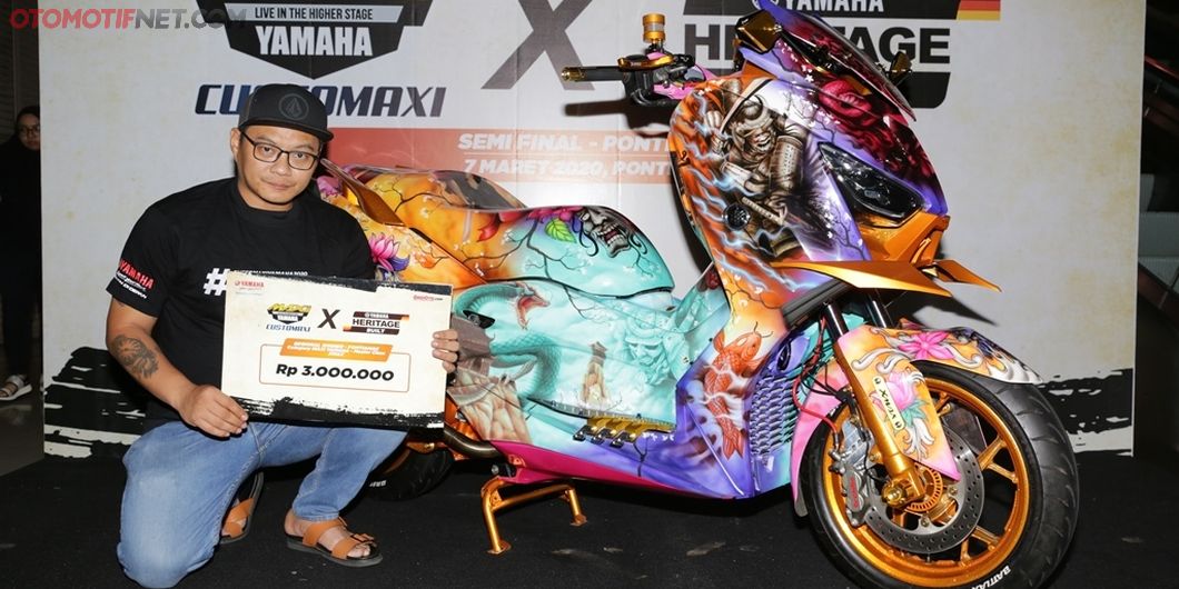 Pemenang kelas master Yamaha XMax