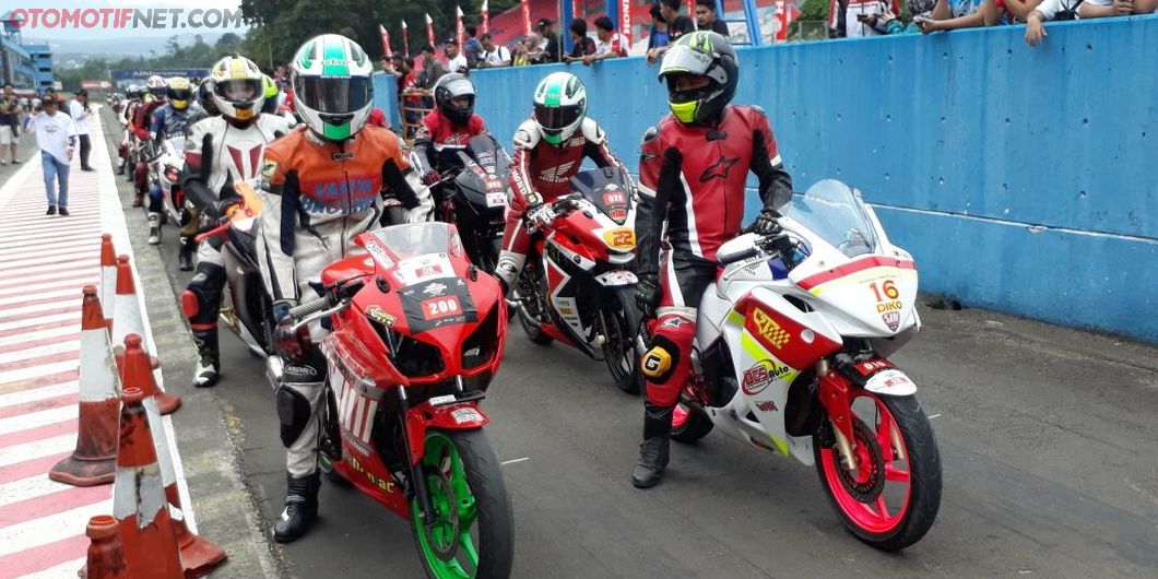 Honda CBR Race Day 2017. Sirkuit Sentul, Bogor, Jawa Barat - GridOto.com