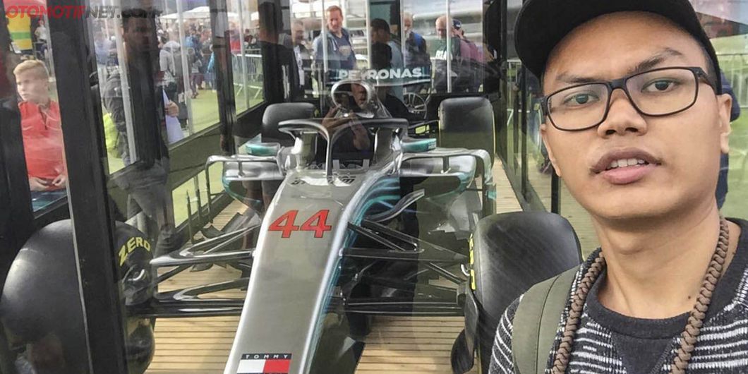 Tahu dong ini mobil balap siapa? &ndash; Photo : Antonio Beniah Hotbonar