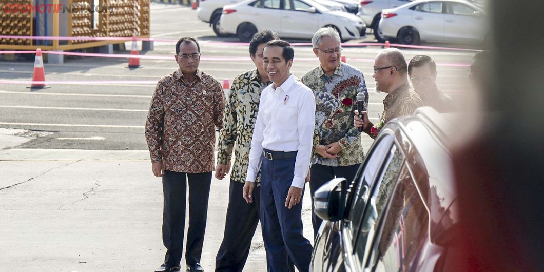 Presiden Joko Widodo, Seremoni Ekspor Sejuta Unit Toyota Indonesia - Photo: RR Inne Aveline