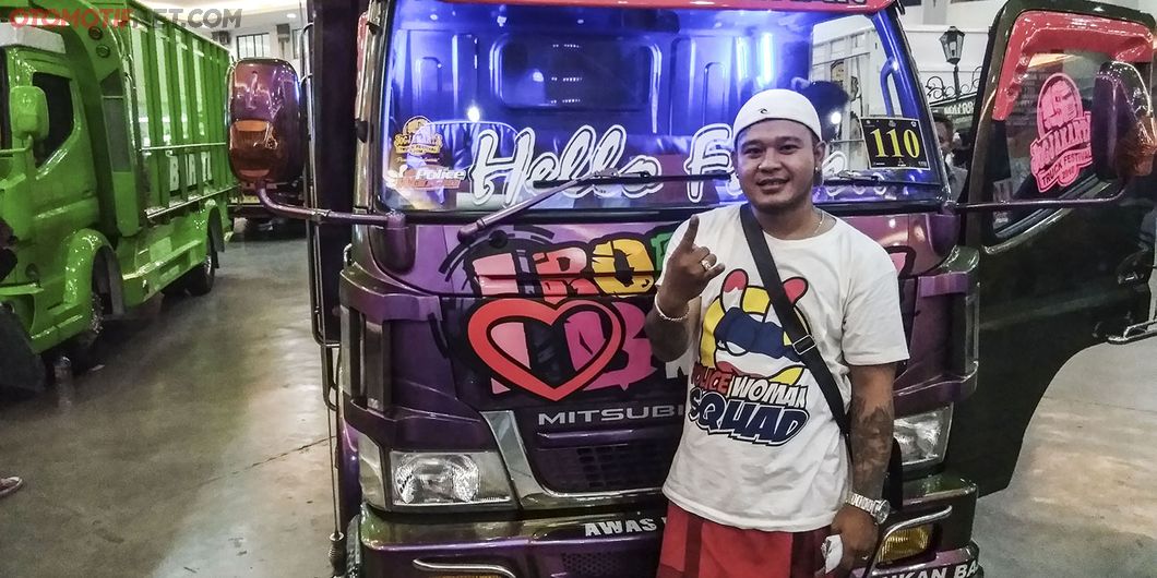 Police Woman, salah satu kontestan modifikasi truk Fuso di JFT 2018 &ndash; Hikmawan M Firdaus