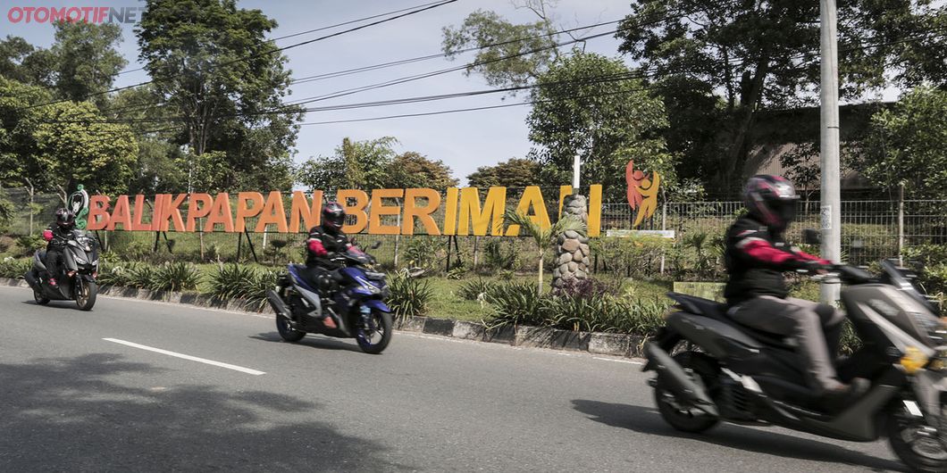 MAXI YAMAHA Tour de Indonesia etape timur 1 Balikpapan – Banjarmasin. Photo : M Ermiel Zulfikar