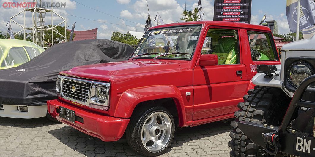Taft merah ceper, peserta MBtech Auto Combat seri 2 Pekanbaru 2018. Photo : Agus Salim
