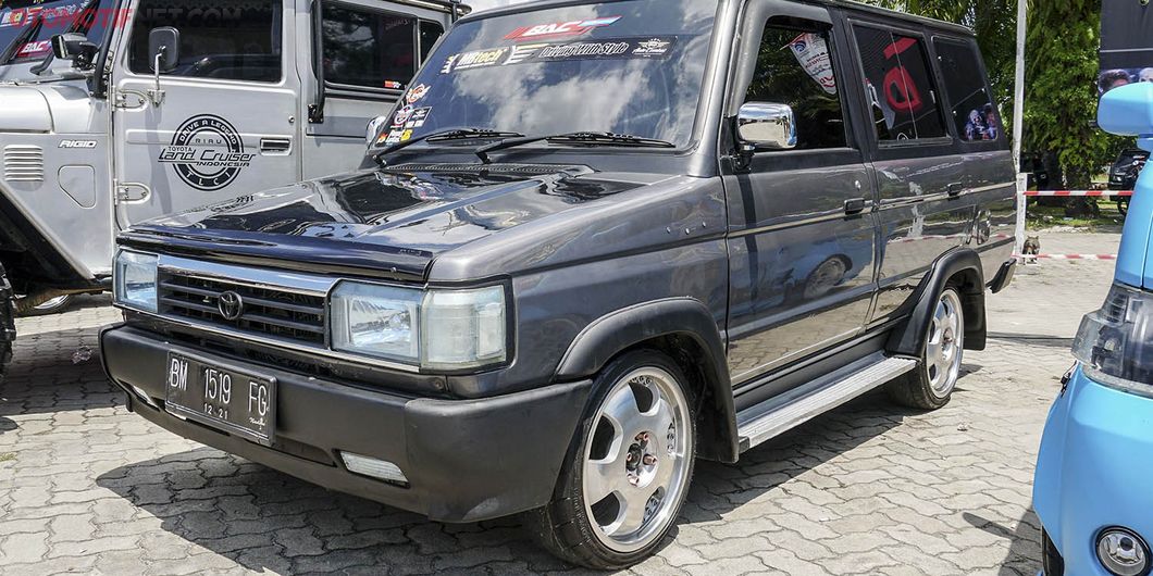 Kijang Kotak, peserta MBtech Auto Combat seri 2 Pekanbaru 2018. Photo : Agus Salim