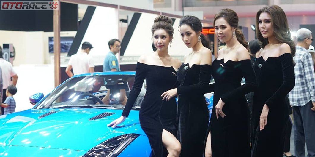 Usher cantik di Bangkok Motor Show 2019