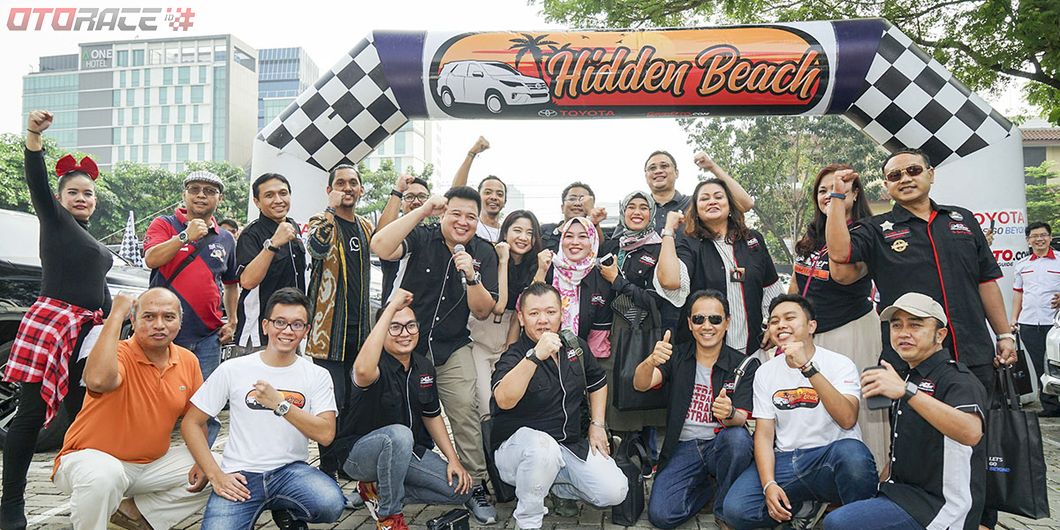 Tim Toyota Fortuner Hidden Beach bersama komunitas id42ner