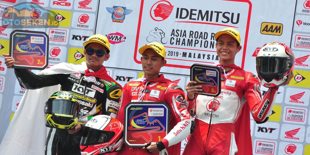 Tiga pembalap Indonesia menguasai podium di kelas AP250