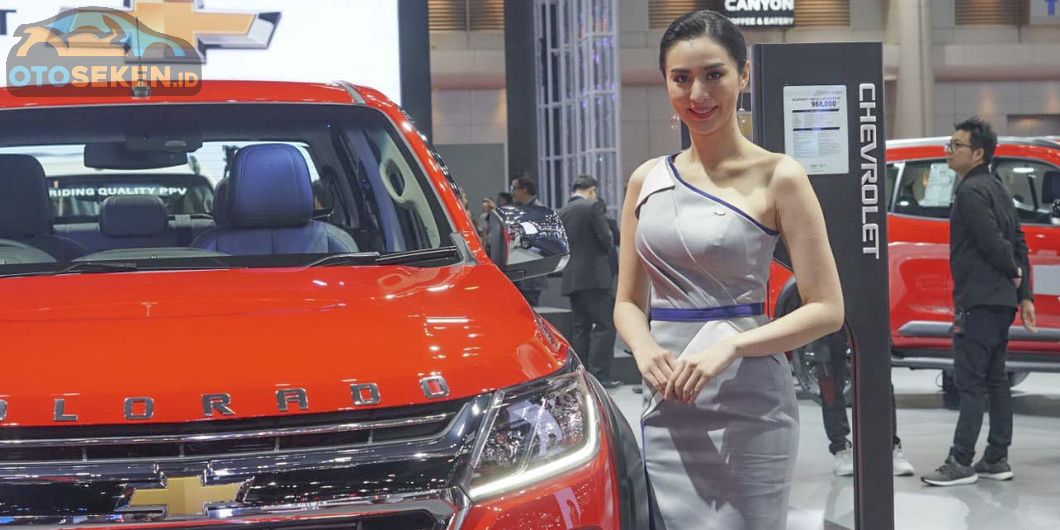 Usher di pameran otomotif Bangkok Motor Show 2019