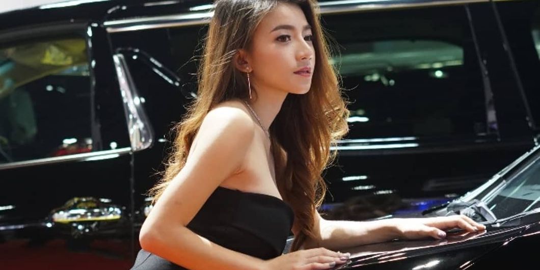 Usher cantik di Bangkok Motor Show 2019