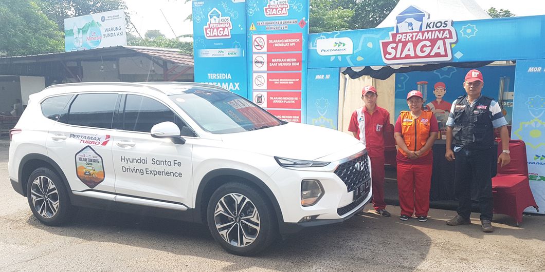 Hyundai Santa Fe 2.4 XG di Kios Pertamina Siaga di Rest Area KM 33 A Tol Jakarta-Cikampek