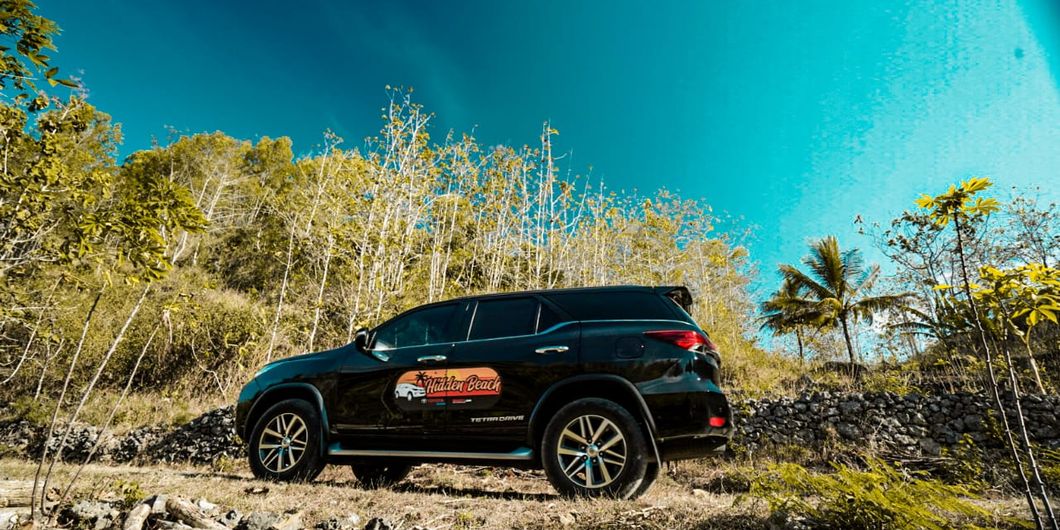 Toyota Fortuner Hidden Beach, Ground Clearance Tinggi Mempermudah Melibas Jalan Kasae