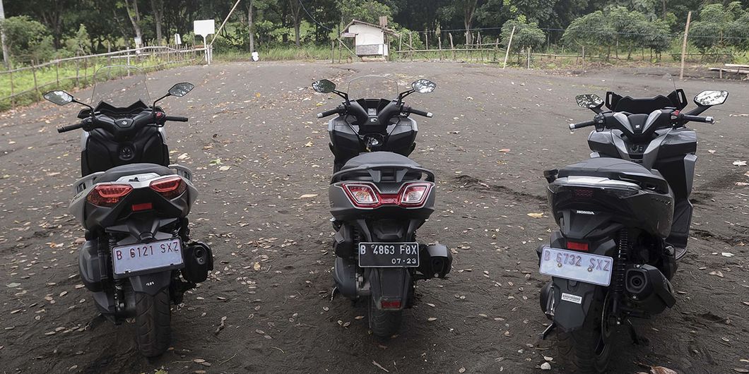 Komparasi Yamaha XMAX 250 VS Honda Forza 250 VS  Kymco Downtown 250i ke Ciletuh, Sukabumi, Jawa Bara