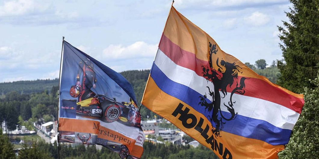 Fans Verstappen di sirkuit Spa-Francorchamps, Belgia 2018  - Photo : Antonio Beniah Hotbonar