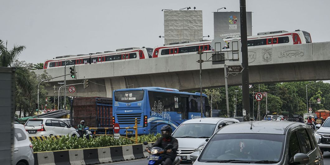 Uji Coba LRT fase pertama Stasiun Velodrome Rawamangun – Kelapa Gading. Photo : Agus Salim