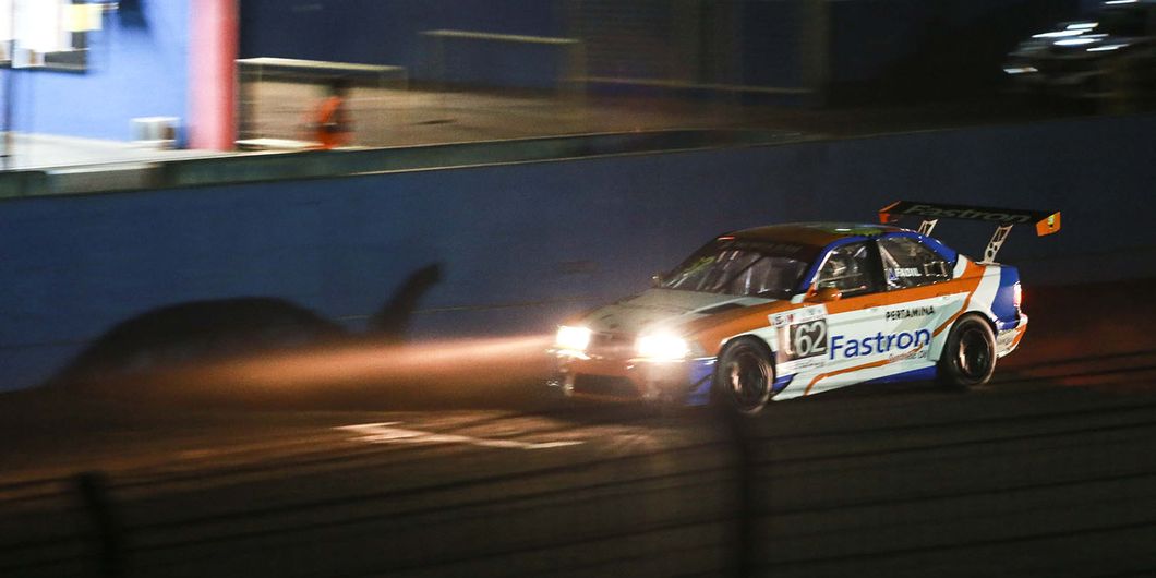 Night Race 2018, ISSOM seri 4 digelar malam hari di sirkuit Sentul. Photo:  F Yosi Setyo Nugroho