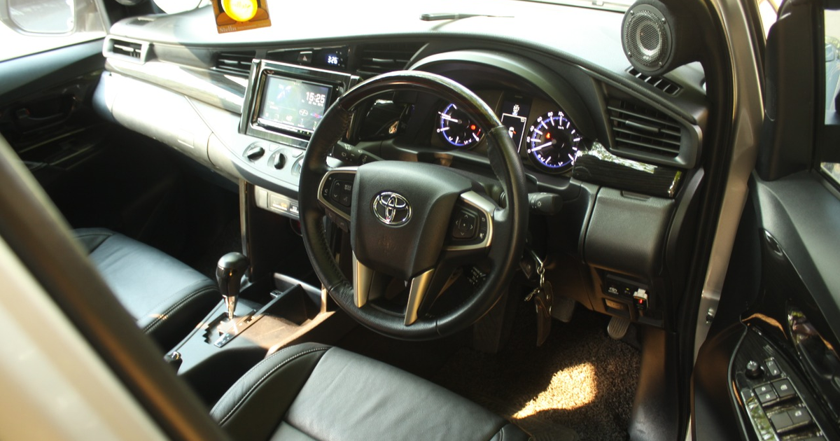 Resep Simpel Upgrade Audio Toyota Innova Biar Kualitas Suara Makin Oke ...