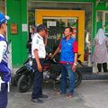Tukang Parkir di Minimarket, Legal atau Ilegal?