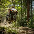 Gokil... Cuma Ganti Fairing dan Ban, Honda Gold Wing Nekat Dipakai Off-Road