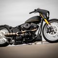 Bobber Softail Bermesin S&S, Garpu Depan Pinjam Suzuki GSX-R1000