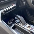 Jangan Pernah Taruh Benda Logam di Atas Wireless Charger Mobil, Ini Penjelasannya
