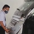 Video Artis TikTok Ngeroasting Sales Nissan Ini Bikin Ngakak, Cara Buka Pintu Bagasi Jadi Penyebab