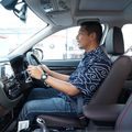 Engine Brake Buat Transmisi Otomatis Rusak, Benar atau Gak Sih?