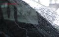 Pandangan Tetap Jernih Saat Hujan, Ini Cara Membuat Efek Daun Talas Pada Kaca Mobil