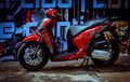 Merah Menggoda, Honda SH150i Menawan Pakai Baju Merah dan Part Mewah