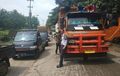 Truk Antre Jam Operasional, Parung Panjang Macet Hingga 2 Kilometer