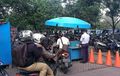 Tarif Parkir Monas Naik 8 Kali Lipat, Parkiran Gedung DPRD Diserbu